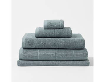 https://s3-ap-southeast-2.amazonaws.com/fusionfactory.commerceconnect.bbnt.production/pim_media/000/113/980/CH-Tasman-Towels-Slate-Blue-214526-R.jpg?1617841549