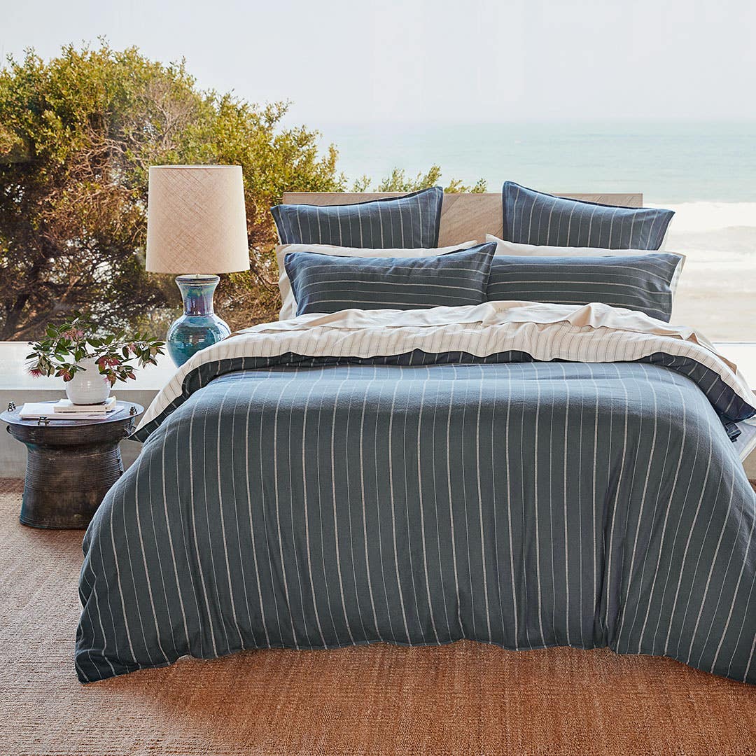 https://s3-ap-southeast-2.amazonaws.com/fusionfactory.commerceconnect.bbnt.production/pim_media/000/157/352/CH_Bedlinen_Lifestyle_2024_Lancaster_QQC_V2_SI.jpg?1702847994