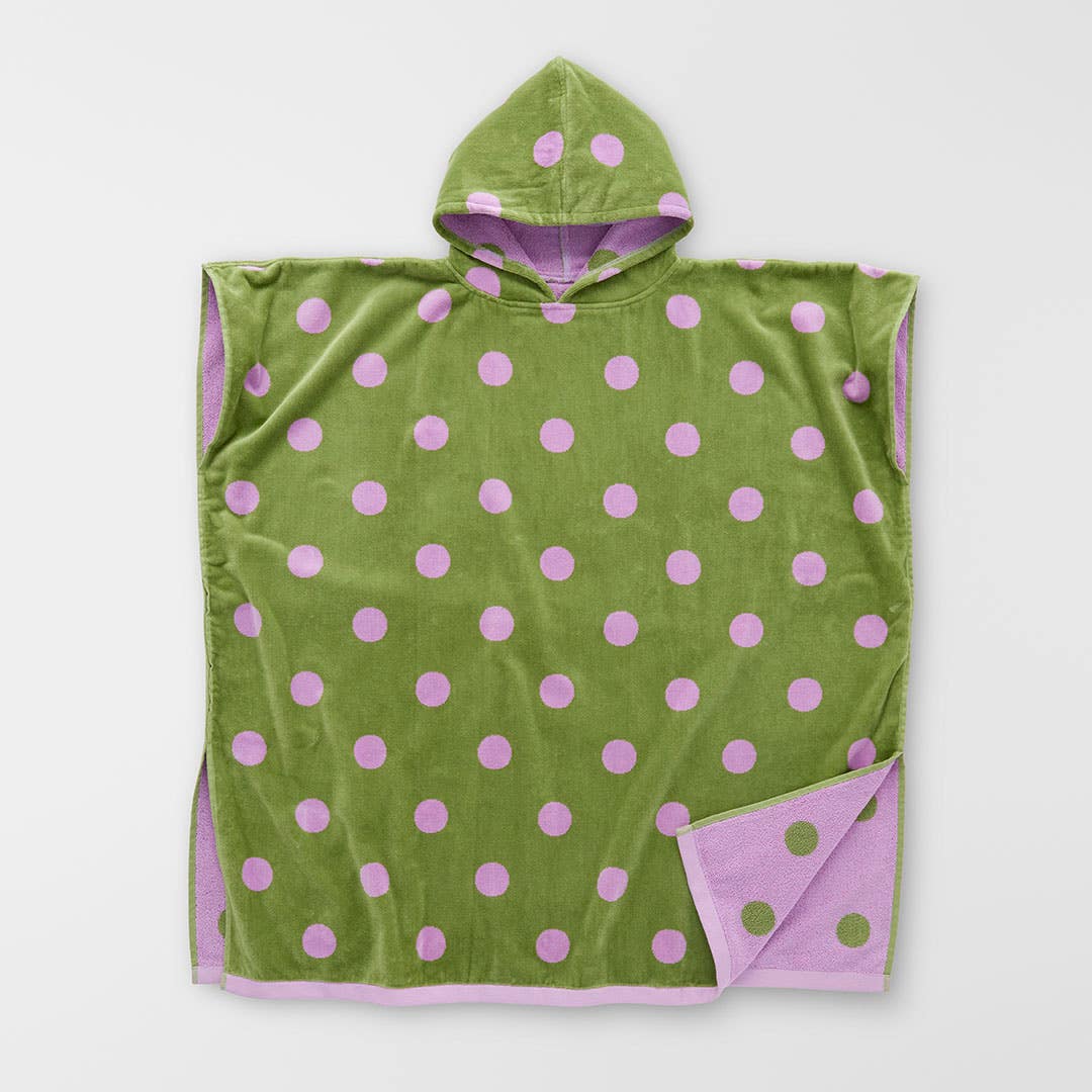 https://s3-ap-southeast-2.amazonaws.com/fusionfactory.commerceconnect.bbnt.production/pim_media/000/218/611/CH_S26-27_Tiana_Hooded_Adult_Poncho_Green_Lilac_27288001_SI.jpg?1785823397