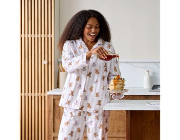 https://s3-ap-southeast-2.amazonaws.com/fusionfactory.commerceconnect.bbnt.production/pim_media/000/209/677/M_F_W26_PJs_Studio_LS_Cuddly_Bear_Flannel_PJ_L_SI.jpg?1770860263