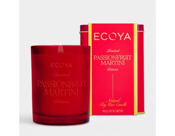 https://s3-ap-southeast-2.amazonaws.com/fusionfactory.commerceconnect.bbnt.production/pim_media/000/223/485/ECOYA_BBT_1080x1080_Holiday_26_Madison_Candle_400g_Passionfruit_Martini_CMAS314_Product_w_Pack_SI.jpg?1791501777