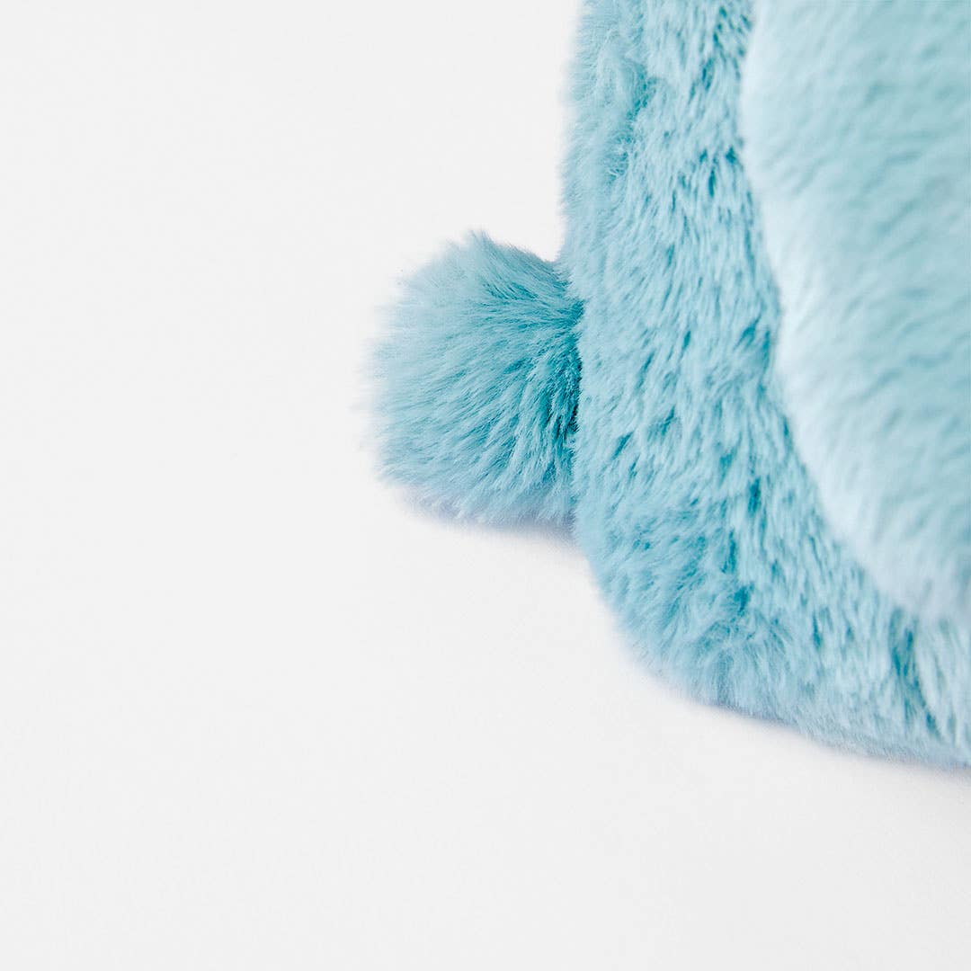 https://s3-ap-southeast-2.amazonaws.com/fusionfactory.commerceconnect.bbnt.production/pim_media/000/166/759/LF_Bobbie-Plush-Bunny-LRG_Light-Blue_25822602_Detail-01_SI.jpg?1721959520