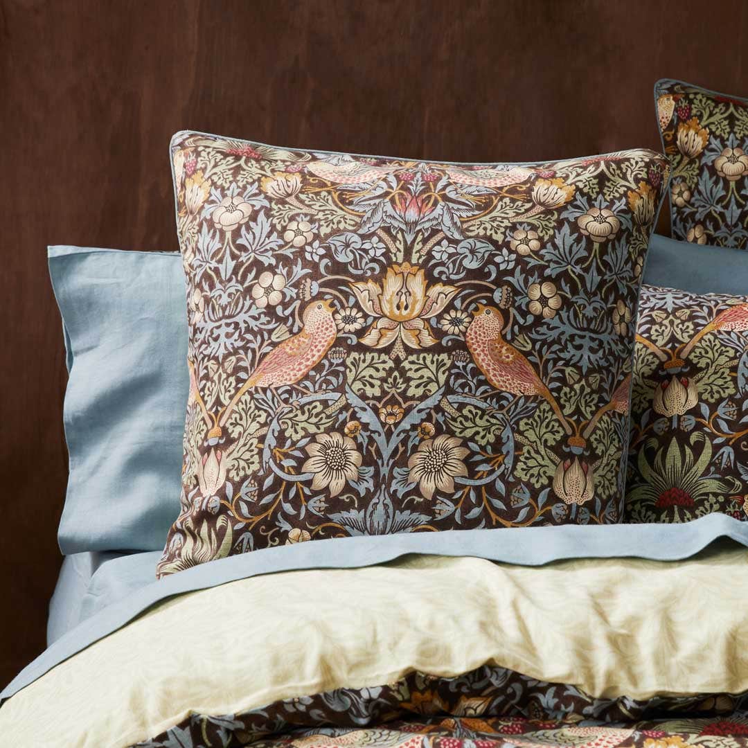 STRAWBERRY THIEF European Pillowcase