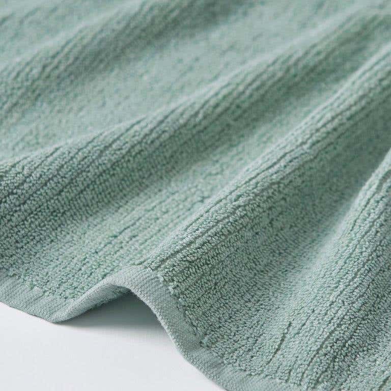 https://s3-ap-southeast-2.amazonaws.com/fusionfactory.commerceconnect.bbnt.production/pim_media/000/059/322/M_F-Boston-Towels-Sage-Green-146662-Detail.jpg?1589246305