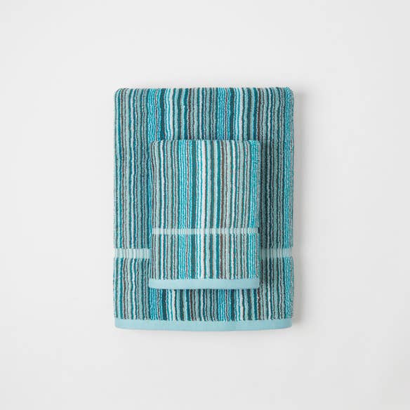 https://s3-ap-southeast-2.amazonaws.com/fusionfactory.commerceconnect.bbnt.production/pim_media/000/059/027/M_F-Montauk-Stripe-Towels-Teal-Multi-181821-R.jpg?1588569161