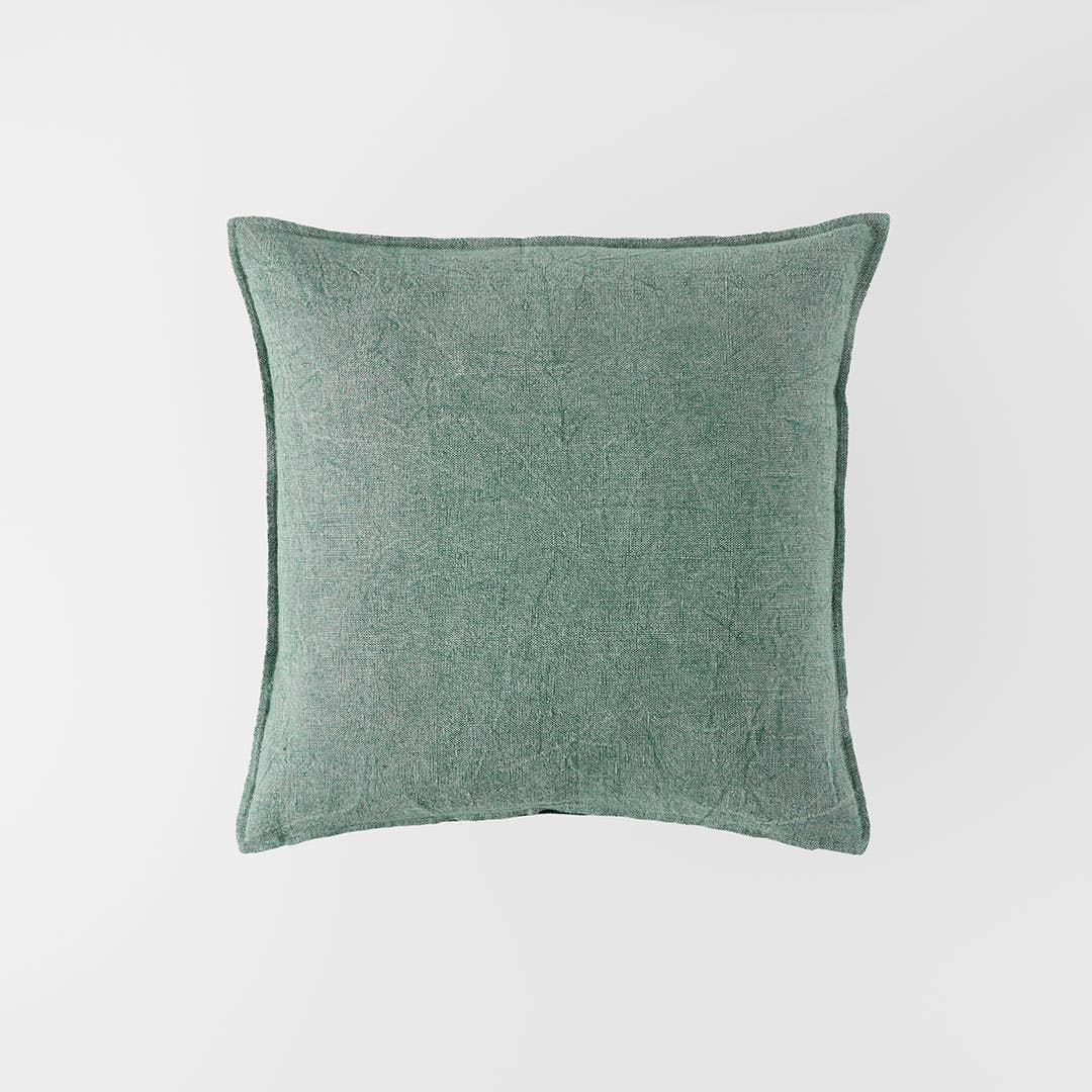 https://s3-ap-southeast-2.amazonaws.com/fusionfactory.commerceconnect.bbnt.production/pim_media/000/191/565/M_F_Cameron-Linen-Cushion_Moss-Jadeite_26175201_V2_SI.jpg?1742859923