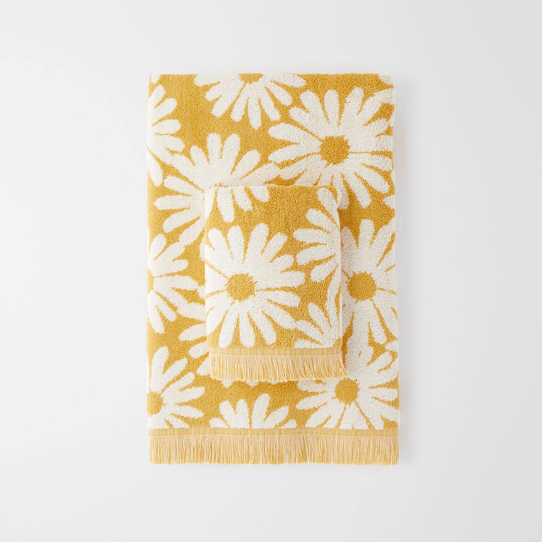 Yellow patterned best sale bath towels