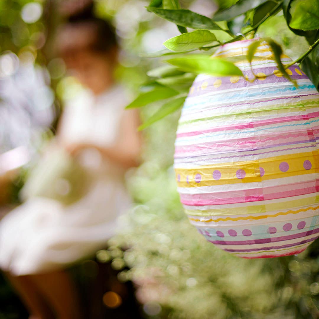 https://s3-ap-southeast-2.amazonaws.com/fusionfactory.commerceconnect.bbnt.production/pim_media/000/156/812/M_F_Easter-24_LS_Easter_Egg_Hunt-19_SI.jpg?1701909308