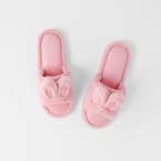 https://s3-ap-southeast-2.amazonaws.com/fusionfactory.commerceconnect.bbnt.production/pim_media/000/210/414/M_F_Easter26_Bunny-Ear-Slippers_Pink_26640001_SI.jpg?1772494563