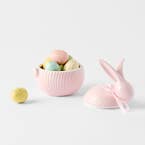 https://s3-ap-southeast-2.amazonaws.com/fusionfactory.commerceconnect.bbnt.production/pim_media/000/204/807/M_F_Easter26_T1-Ribbed-Rabbit-Jar_26614401_SCALE_SI.jpg?1764117644