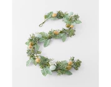https://s3-ap-southeast-2.amazonaws.com/fusionfactory.commerceconnect.bbnt.production/pim_media/000/204/839/M_F_Easter26_T2-180cm-Mixed-Greenery-Garland_Green_26607301_SI.jpg?1764121598
