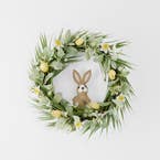 https://s3-ap-southeast-2.amazonaws.com/fusionfactory.commerceconnect.bbnt.production/pim_media/000/205/005/M_F_Easter26_T2-Primrose-Wreath-w-Bunny_Multi_25921701_SI.jpg?1764154951