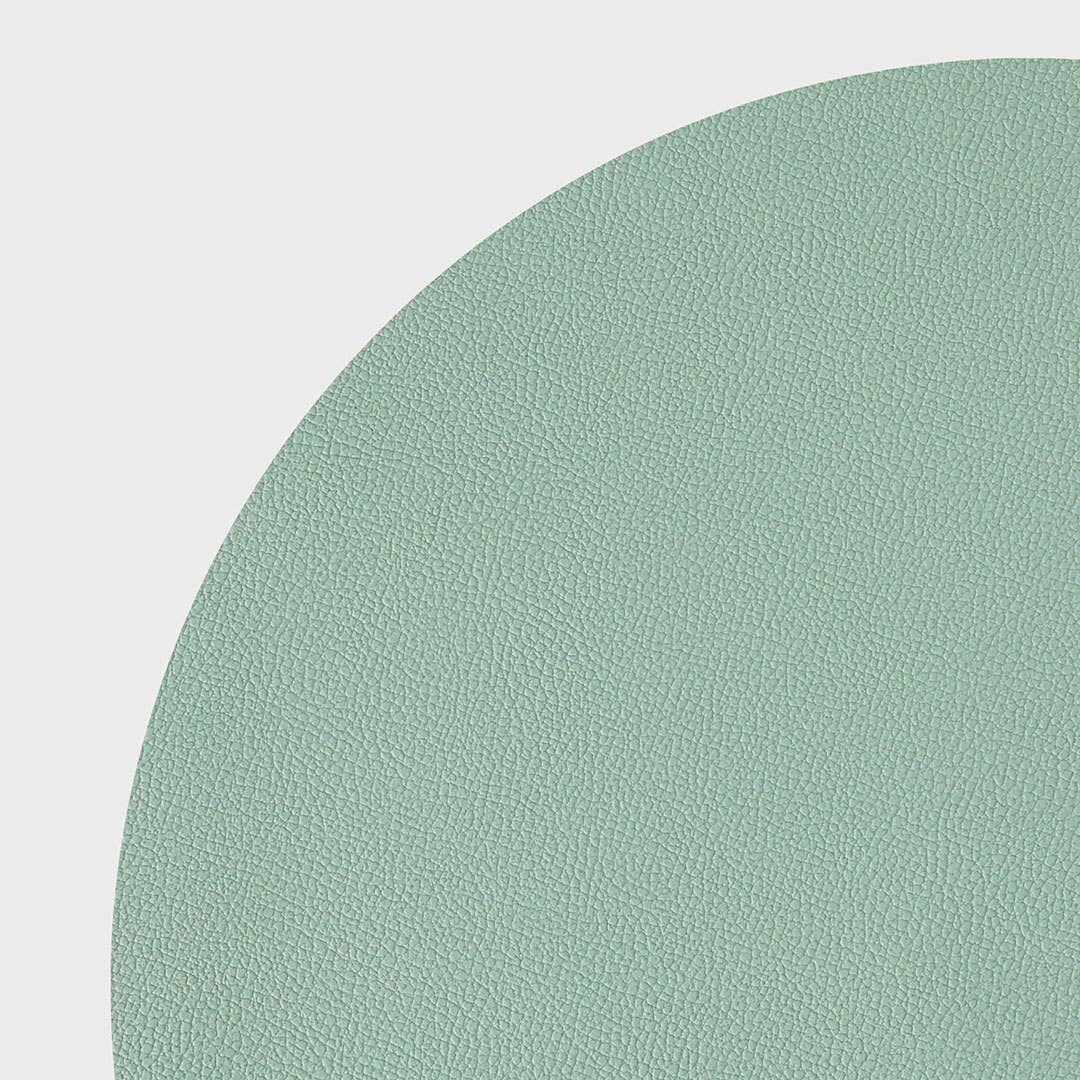https://s3-ap-southeast-2.amazonaws.com/fusionfactory.commerceconnect.bbnt.production/pim_media/000/169/245/M_F_Pebble-Reversible-PVC-PM-Round_Sage-Ivory_25844201_Detail-01_SI.jpg?1725517634