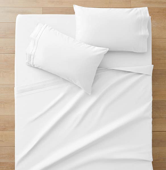 https://s3-ap-southeast-2.amazonaws.com/fusionfactory.commerceconnect.bbnt.production/pim_media/000/157/460/M_F_S23_Sleeping_Beauty_1200TC_White_SS_SI.jpg?1702957402