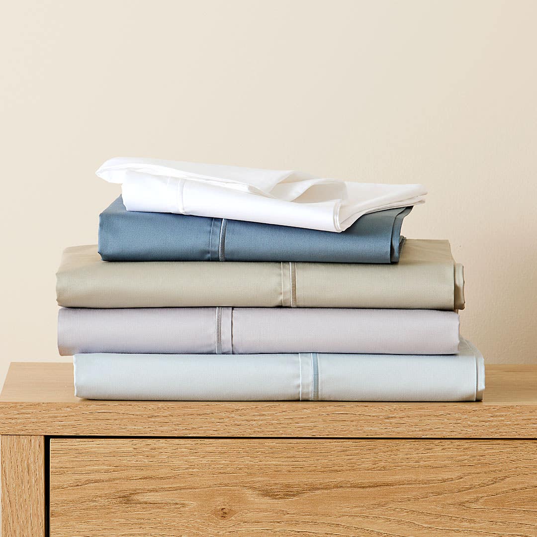 https://s3-ap-southeast-2.amazonaws.com/fusionfactory.commerceconnect.bbnt.production/pim_media/000/169/821/M_F_S24-25_Cat-Stacks_Studio_Sheet_Sets_SS_Carlson_SI.jpg?1726444905