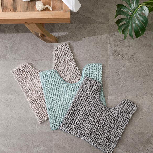 https://s3-ap-southeast-2.amazonaws.com/fusionfactory.commerceconnect.bbnt.production/pim_media/000/174/521/M_F_S24-25_Summer_LS_Studio_Bathmats-Bobble_Melange_Contour_Mat-Charcoal_SI.jpg?1730151685