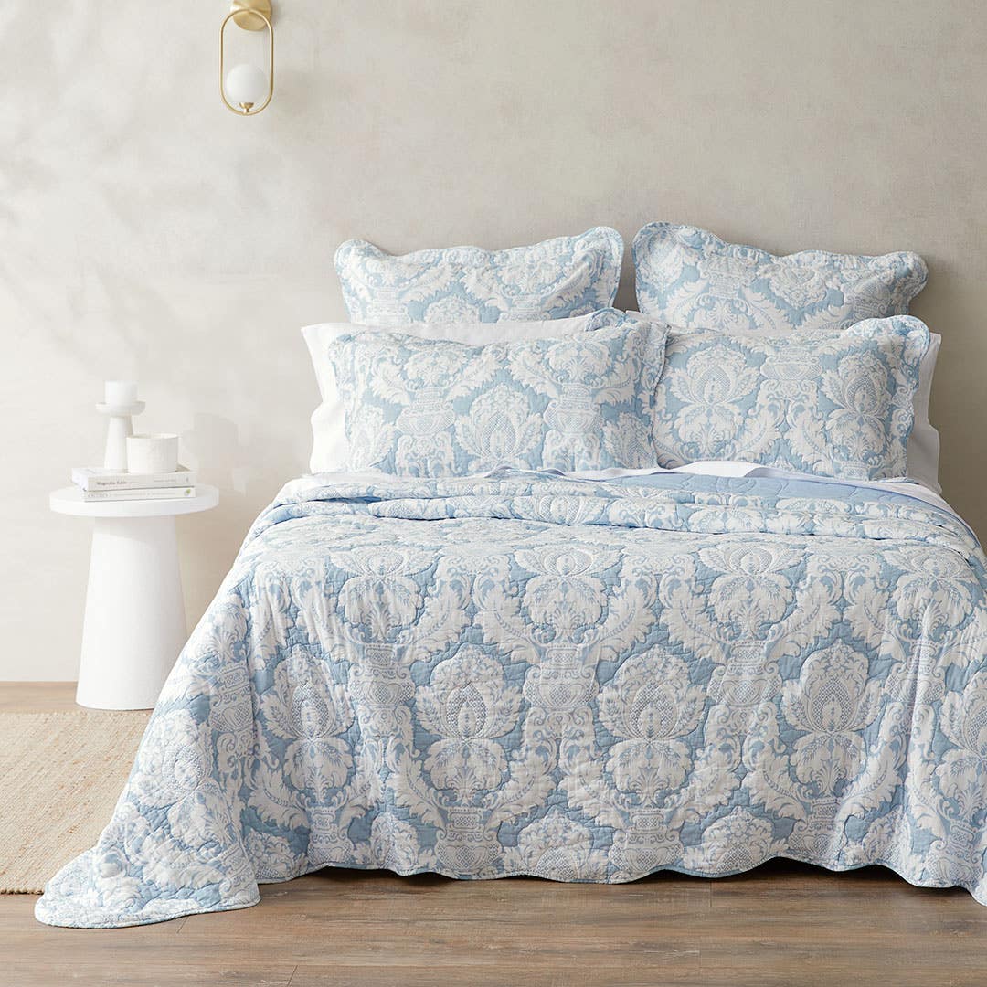 Bed sheets bed sales bath and table