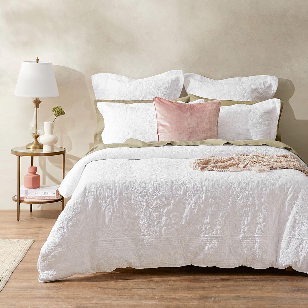 Bed bath table store pillows