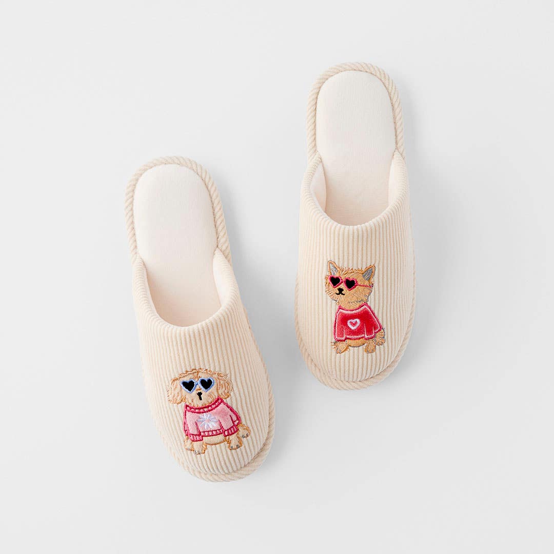 https://s3-ap-southeast-2.amazonaws.com/fusionfactory.commerceconnect.bbnt.production/pim_media/000/219/171/M_F_S26-27_Beau-Slippers-S-M_Natural_27326601_SI.jpg?1786679863