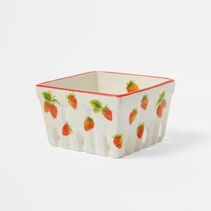 https://s3-ap-southeast-2.amazonaws.com/fusionfactory.commerceconnect.bbnt.production/pim_media/000/218/942/M_F_S26-27_Berry_Basket_Strawberry_27267901_SI.jpg?1786499413