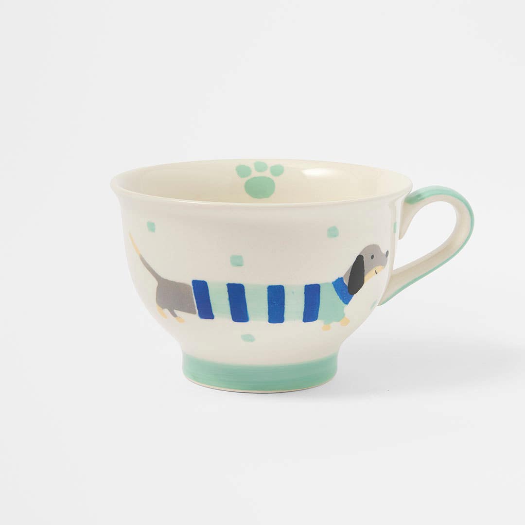 https://s3-ap-southeast-2.amazonaws.com/fusionfactory.commerceconnect.bbnt.production/pim_media/000/219/007/M_F_S26-27_Ralphie_Pedestal_Tea_Cup_Blue_27268602_SI.jpg?1786512026