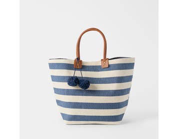 https://s3-ap-southeast-2.amazonaws.com/fusionfactory.commerceconnect.bbnt.production/pim_media/000/219/222/M_F_S26-27_Striped-Tote-w-Pom-Pom_Blue-White_20227801_SI.jpg?1786688204