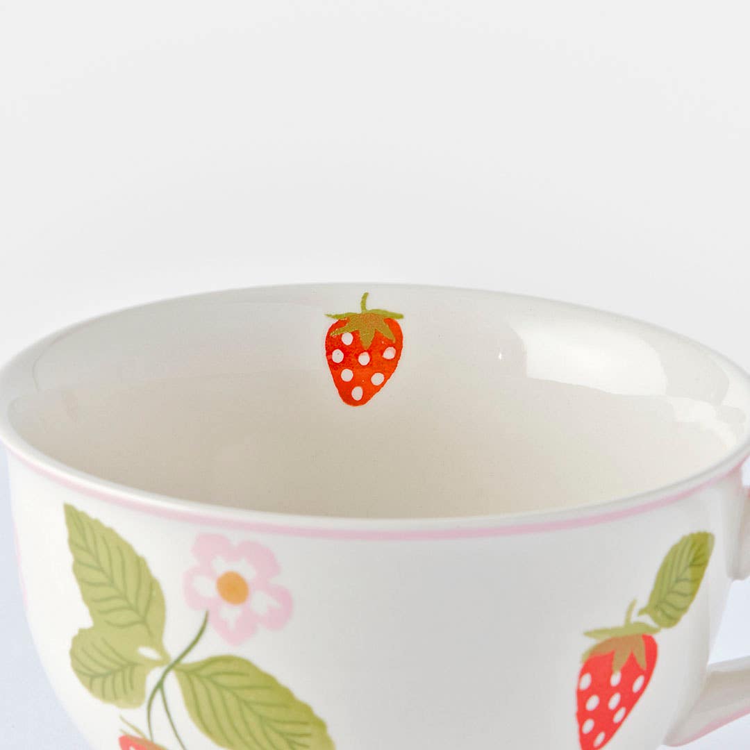 https://s3-ap-southeast-2.amazonaws.com/fusionfactory.commerceconnect.bbnt.production/pim_media/000/180/354/M_F_Strawberry-Pedestal-Tea-Cup_Red-Green_26098201_Detail_SI.jpg?1733810106
