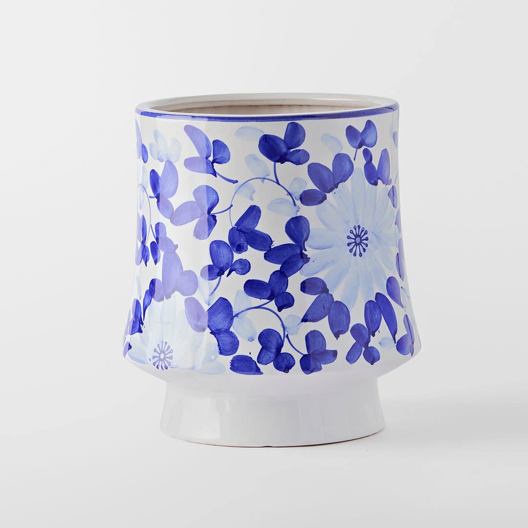 https://s3-ap-southeast-2.amazonaws.com/fusionfactory.commerceconnect.bbnt.production/pim_media/000/180/612/M_F_Tivoli-Ceramic-Planter-Lrg_Blue-White_26129001_SI.jpg?1734055500