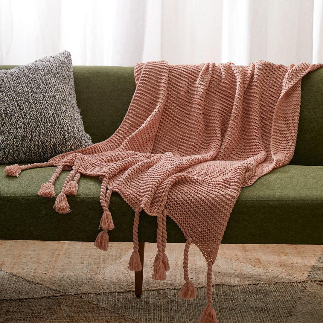 CHUNKY Tassel Throw
