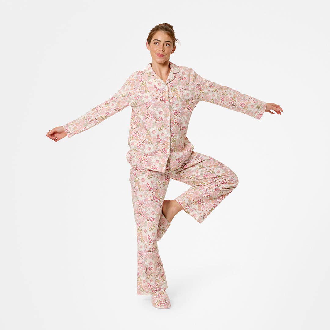 https://s3-ap-southeast-2.amazonaws.com/fusionfactory.commerceconnect.bbnt.production/pim_media/000/207/748/M_F_W26_Alexa-Flannel-PJs_SML_Lavender-Pink_26840401_SI.jpg?1770005986