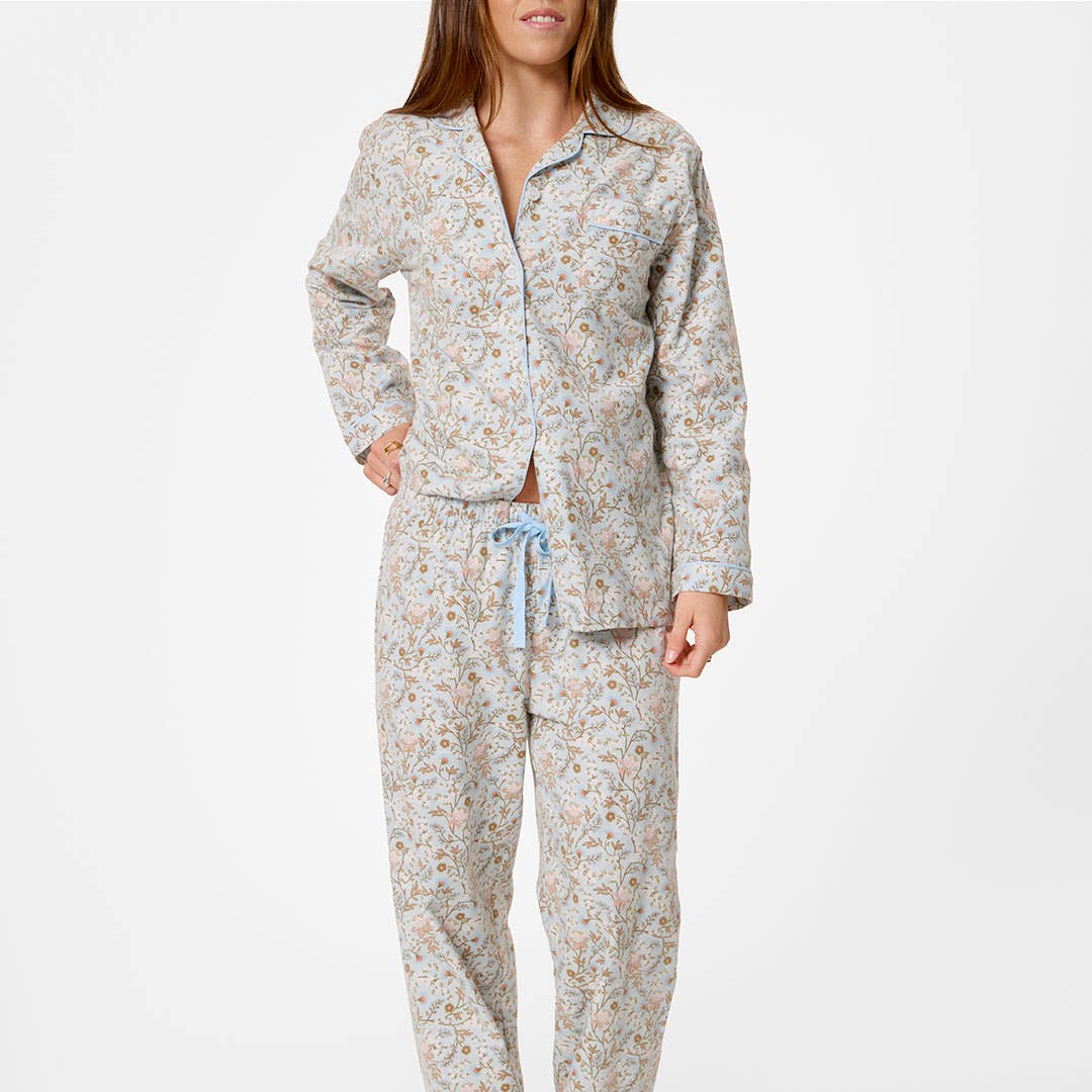 https://s3-ap-southeast-2.amazonaws.com/fusionfactory.commerceconnect.bbnt.production/pim_media/000/207/775/M_F_W26_Alphina-Flannel_PJs_SML_Light-Blue_26842401_Detail_SI.jpg?1770007048