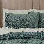 https://s3-ap-southeast-2.amazonaws.com/fusionfactory.commerceconnect.bbnt.production/pim_media/000/206/085/M_F_W26_Bedlinen_BOP_Fernvale_QQC_Pillow_SI.jpg?1767138869