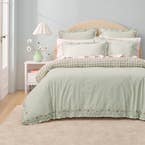 https://s3-ap-southeast-2.amazonaws.com/fusionfactory.commerceconnect.bbnt.production/pim_media/000/212/573/M_F_W26_Bedlinen_BOP_GIA_QQC_V2_SI.jpg?1776147230