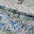 https://s3-ap-southeast-2.amazonaws.com/fusionfactory.commerceconnect.bbnt.production/pim_media/000/206/181/M_F_W26_Bedlinen_BOP_Hampshire_QQC_Detail-1_SI.jpg?1767141009