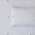 https://s3-ap-southeast-2.amazonaws.com/fusionfactory.commerceconnect.bbnt.production/pim_media/000/208/633/M_F_W26_Bedlinen_BOP_Honey_Embroidery_QQC_Detail_2_SI.jpg?1770693856