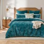 https://s3-ap-southeast-2.amazonaws.com/fusionfactory.commerceconnect.bbnt.production/pim_media/000/209/071/M_F_W26_Bedlinen_BOP_Serena_QQC_SI.jpg?1770767515