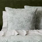 https://s3-ap-southeast-2.amazonaws.com/fusionfactory.commerceconnect.bbnt.production/pim_media/000/206/619/M_F_W26_Bedlinen_BOP_Willa_QQC_Euro_SI.jpg?1767327683