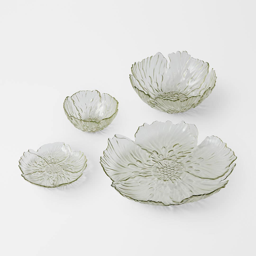 https://s3-ap-southeast-2.amazonaws.com/fusionfactory.commerceconnect.bbnt.production/pim_media/000/209/434/M_F_W26_Bloom-Flower-Dining_Range_Green_26890_R_SI.jpg?1770787375