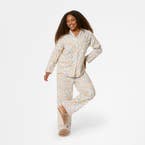 https://s3-ap-southeast-2.amazonaws.com/fusionfactory.commerceconnect.bbnt.production/pim_media/000/207/843/M_F_W26_Bunny-Meadow-Flannel-PJs_LRG_Yellow-Multi_26832501_SI.jpg?1770008103