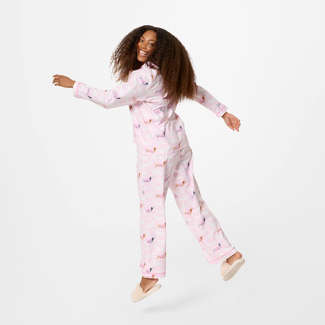 https://s3-ap-southeast-2.amazonaws.com/fusionfactory.commerceconnect.bbnt.production/pim_media/000/209/714/M_F_W26_Dachsie-Flannel-PJ's_LRG_Pink_21412501_V2_SI.jpg?1770861529