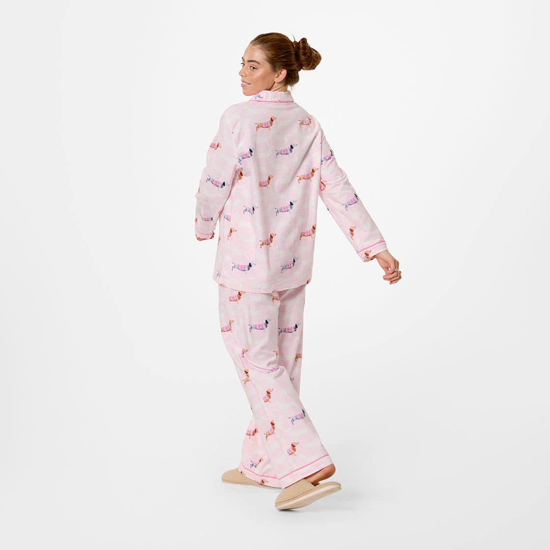 https://s3-ap-southeast-2.amazonaws.com/fusionfactory.commerceconnect.bbnt.production/pim_media/000/209/717/M_F_W26_Dachsie-Flannel-PJ's_SML_Pink_21412501_V2_SI.jpg?1770861530