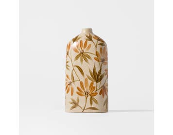 https://s3-ap-southeast-2.amazonaws.com/fusionfactory.commerceconnect.bbnt.production/pim_media/000/205/766/M_F_W26_Evergreen-Rect-Ceramic-Vase-Lrg_Green_26889401_SI.jpg?1765345597