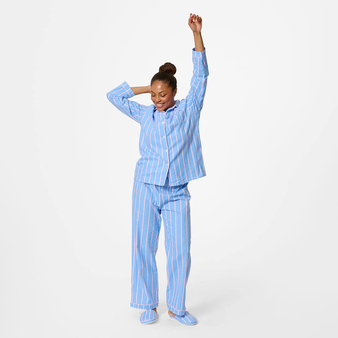 https://s3-ap-southeast-2.amazonaws.com/fusionfactory.commerceconnect.bbnt.production/pim_media/000/208/183/M_F_W26_Henri-Flannel-PJs_LRG_Blue-Pink-Grapefruit_26839701_SI.jpg?1770249642