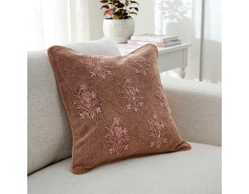 https://s3-ap-southeast-2.amazonaws.com/fusionfactory.commerceconnect.bbnt.production/pim_media/000/212/277/M_F_W26_LS_Cushions_Reeva_Ash_Rose_SI.jpg?1775007333