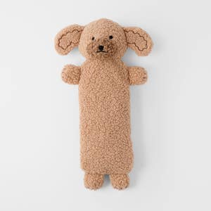 https://s3-ap-southeast-2.amazonaws.com/fusionfactory.commerceconnect.bbnt.production/pim_media/000/209/470/M_F_W26_Long-Hot-Water-Bottle-Ruby_Brown_26898501_SI.jpg?1770789567