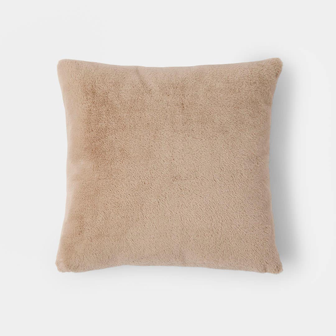 https://s3-ap-southeast-2.amazonaws.com/fusionfactory.commerceconnect.bbnt.production/pim_media/000/209/611/M_F_W26_Lumi-Fur-Cushion_Stone_26890904_SI.jpg?1770858212