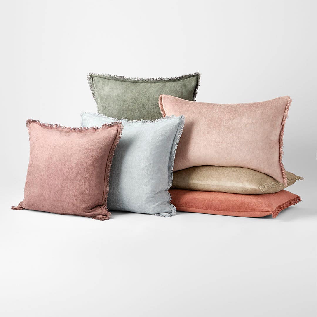 https://s3-ap-southeast-2.amazonaws.com/fusionfactory.commerceconnect.bbnt.production/pim_media/000/210/963/M_F_W26_Macie-Cushion_Range_26939_R_SI.jpg?1773276373