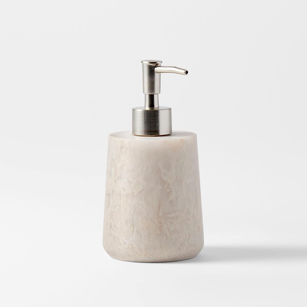 https://s3-ap-southeast-2.amazonaws.com/fusionfactory.commerceconnect.bbnt.production/pim_media/000/209/791/M_F_W26_Orson-Soap-Dispenser_Nougat_26949101_SI.jpg?1770869394