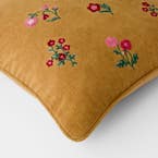 https://s3-ap-southeast-2.amazonaws.com/fusionfactory.commerceconnect.bbnt.production/pim_media/000/209/825/M_F_W26_Posie-Daisy-Cushion_Mustard_26935301_Detail_SI.jpg?1770869951