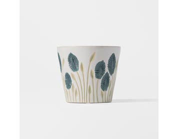 https://s3-ap-southeast-2.amazonaws.com/fusionfactory.commerceconnect.bbnt.production/pim_media/000/205/979/M_F_W26_Selene-Ceramic-Planter-Lrg_Blue-Multi_26903201_SI.jpg?1767068799